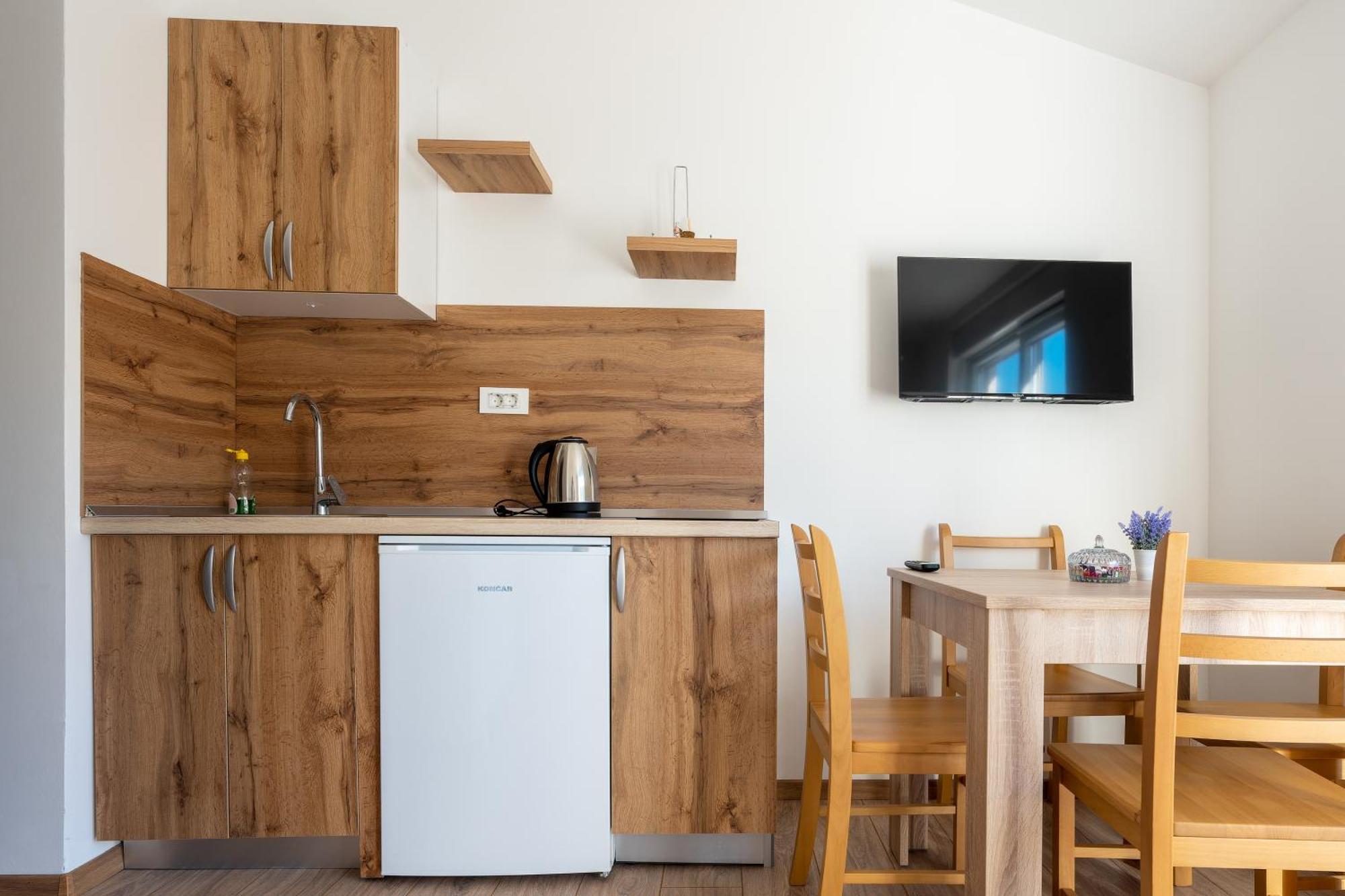 Apartments Budes Неум Экстерьер фото